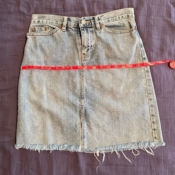 Gap Denim Frayed Hem Mini Skirt - Picture 5 of 6